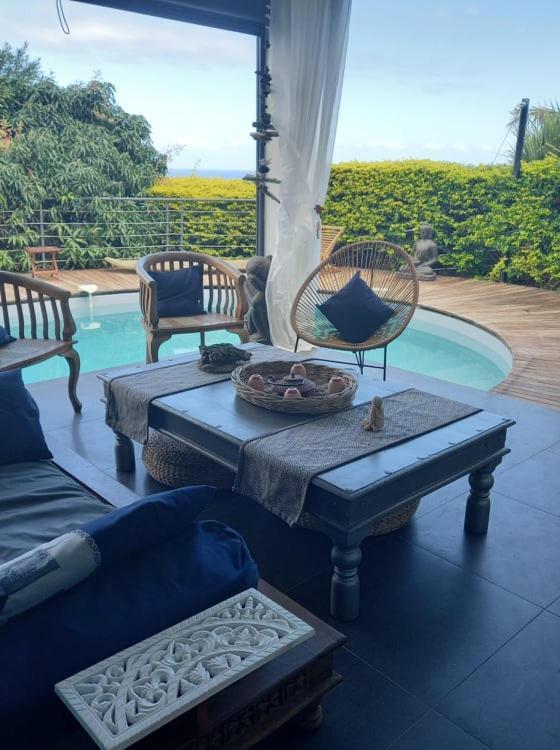 Suite Indigo Jacuzzi Prive Piscine Vue Mer Acces Cuisine Laverie Saint Pierre Exterior foto