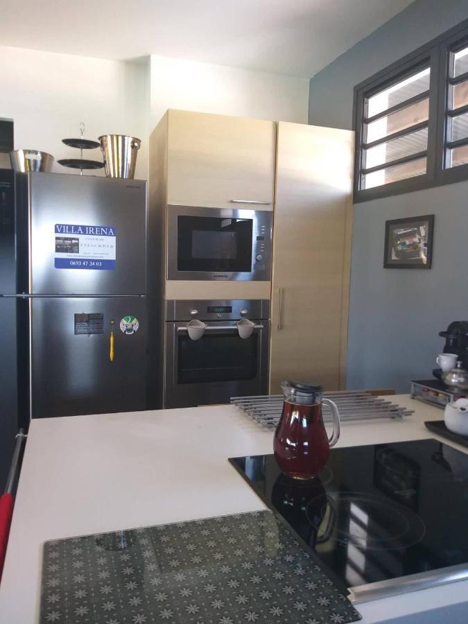 Suite Indigo Jacuzzi Prive Piscine Vue Mer Acces Cuisine Laverie Saint Pierre Exterior foto