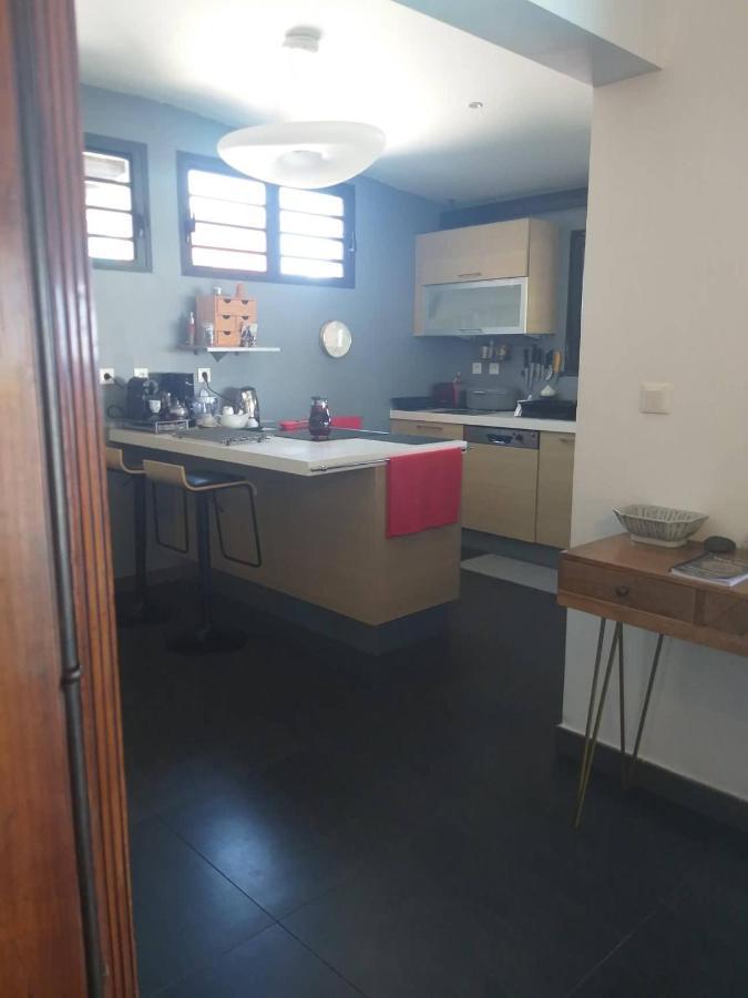 Suite Indigo Jacuzzi Prive Piscine Vue Mer Acces Cuisine Laverie Saint Pierre Exterior foto